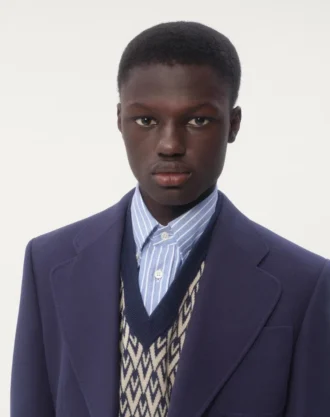 enkeltradet uldgabardinejakke 2 330x417 - Enkeltradet uldgabardinejakke